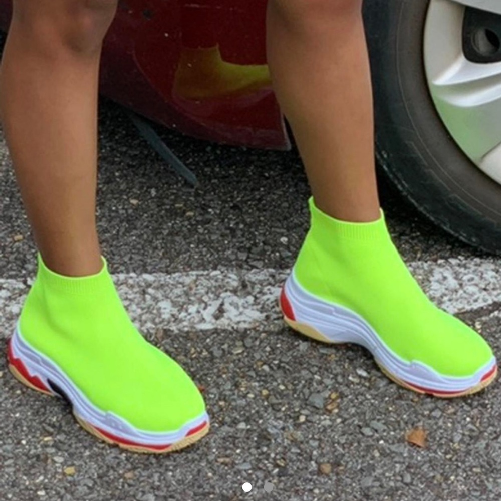 Neon Runners